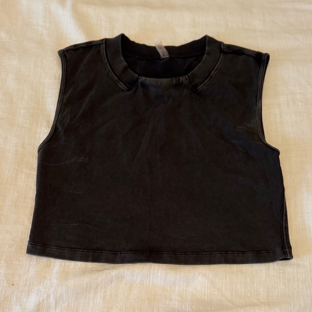 FREE PEOPLE Black Sleeveless Crop Top